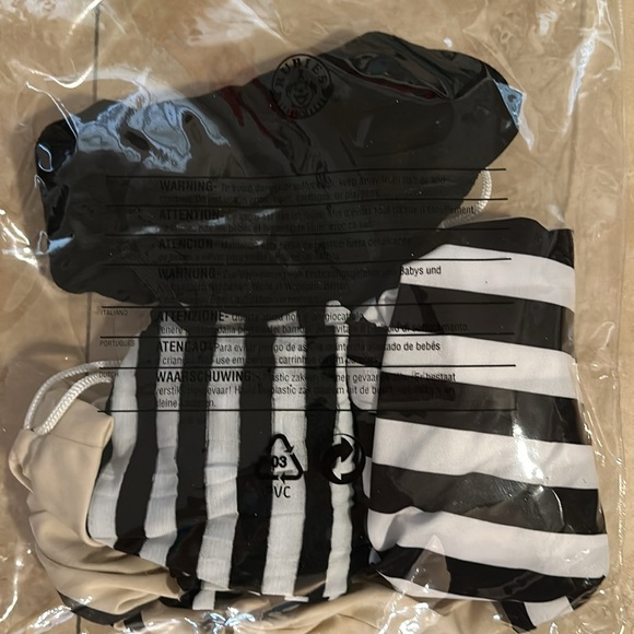 Women’s medium robber costume - Picture 2 of 2